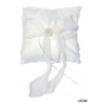 Coussin carre porte alliances