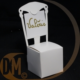 Boite � drag�e chaise par 10